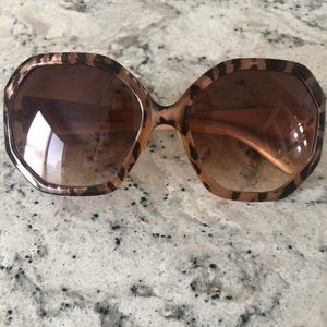 Animal print sunglasses